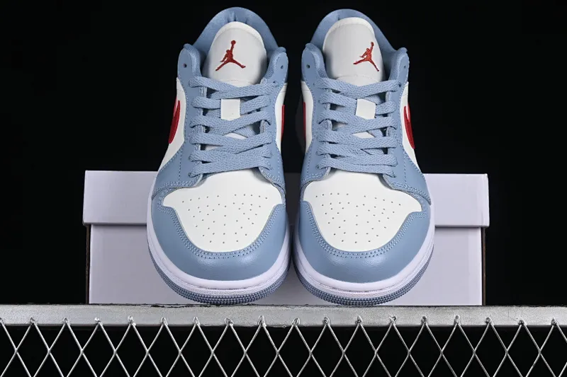 All categories Air Jordan Jordan series basketball shoes Air Jordan 1 Low G version pure original Air Jordan 1 Low AJ1 Joe 1 white blue red toe low-top cultural casual sneakers DC0774-164